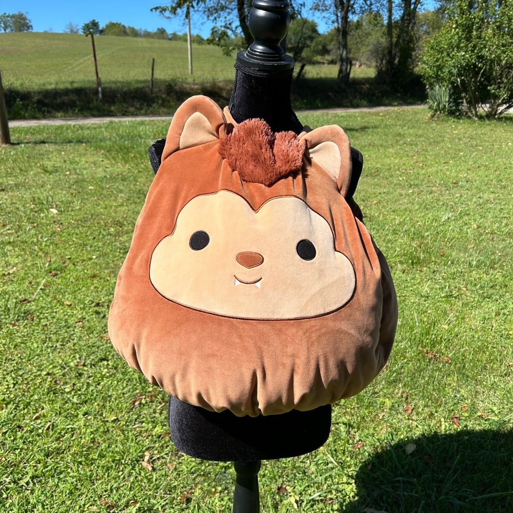 Squishmallows Wade the Warewolf costume